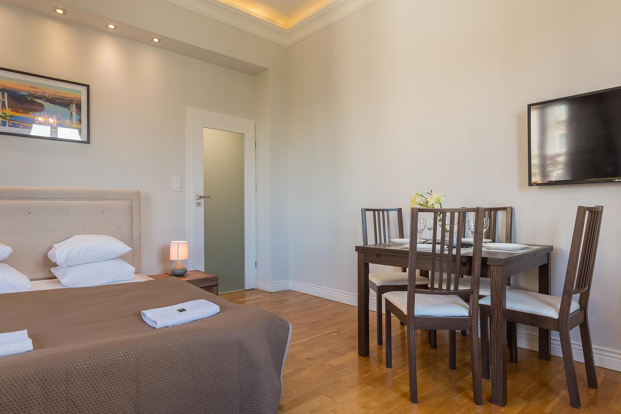 Andersa Apartments Warsaw Luaran gambar